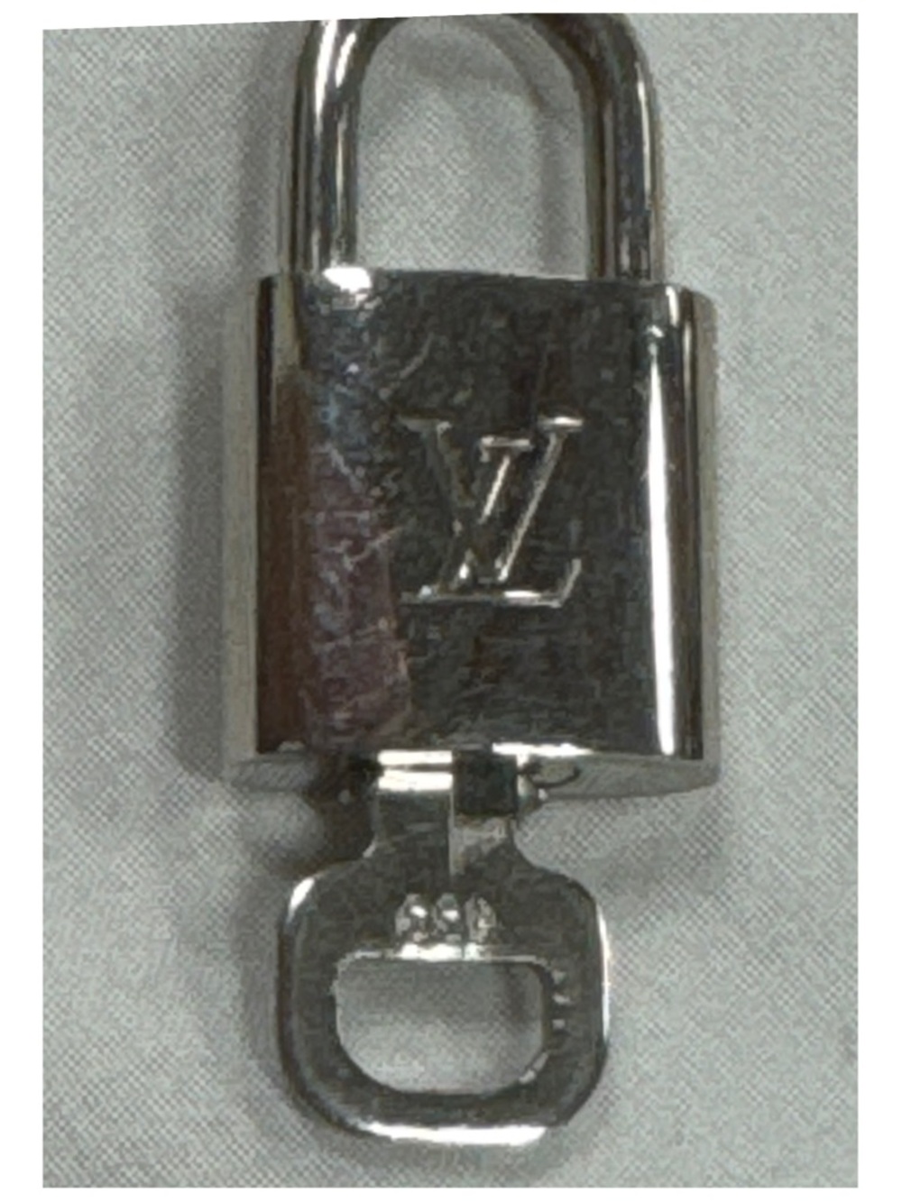 Louis Vuitton Silver Padlock with Key #439 with 16” chain.